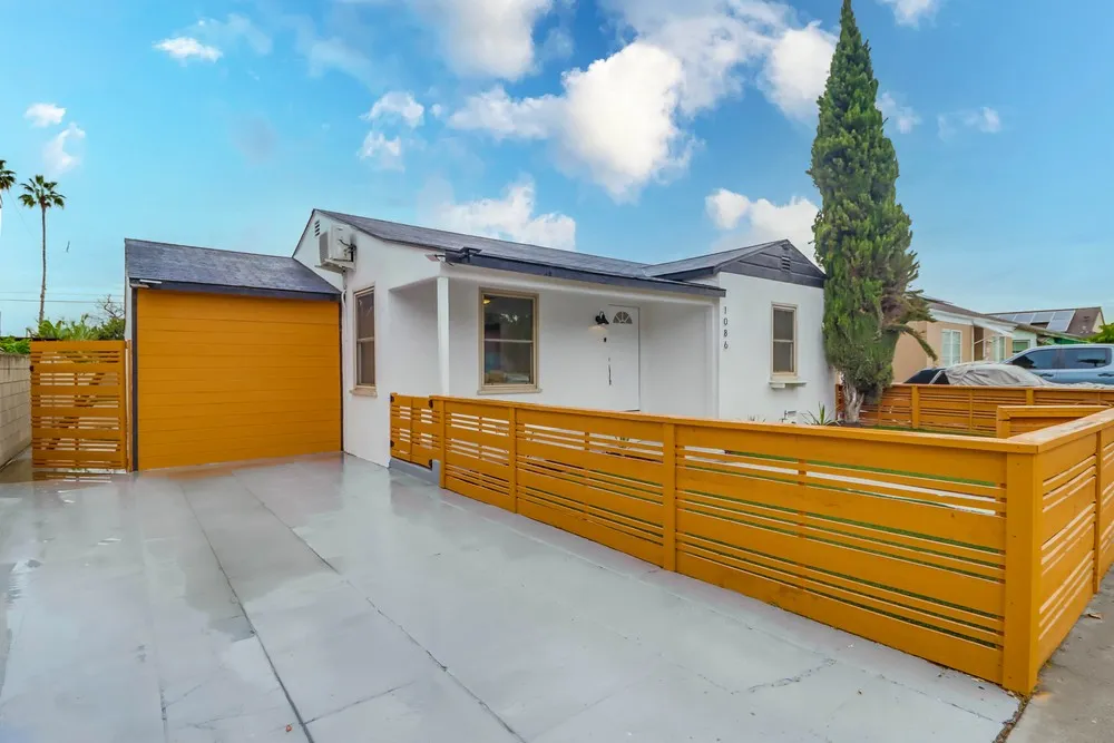 Front Exterior And Horizontal Fence Chula Vista